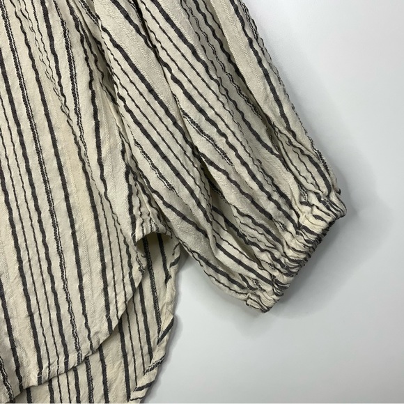 Free People Bishop Sleeve Tan/Black Striped Tunic Blouse. Women Size XS. - Picture 4 of 6